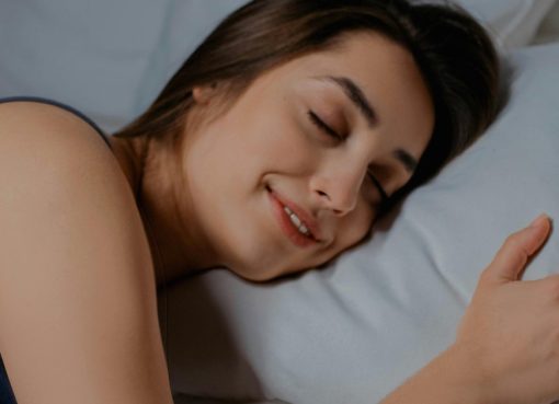 Alexandre Olmos, médico, revela un hábito secreto para dormir mejor: “Reduce el estrés y mejora tu capacidad de reacción”