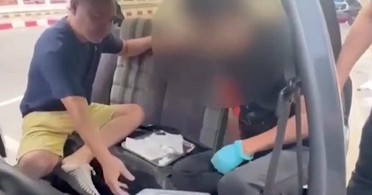 Detienen a un hombre que realizaba ilegalmente cirugías de pene en un auto