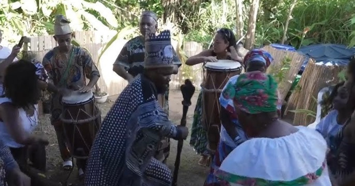 Cómo es Bailundo, el curioso reino dentro de Angola que todavía funciona con tradiciones medievales